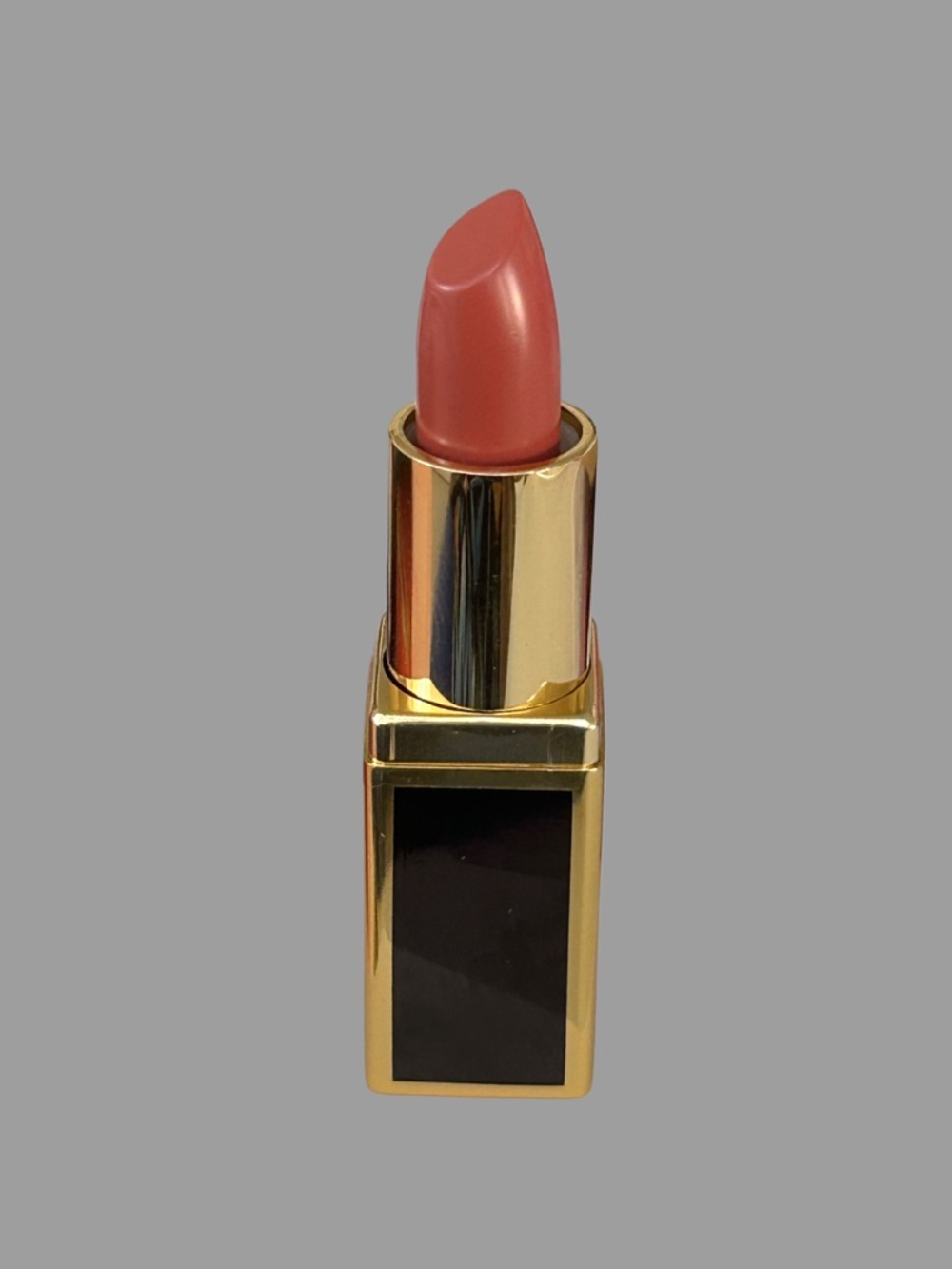 Tom Ford mini lipstick Insatiable 01